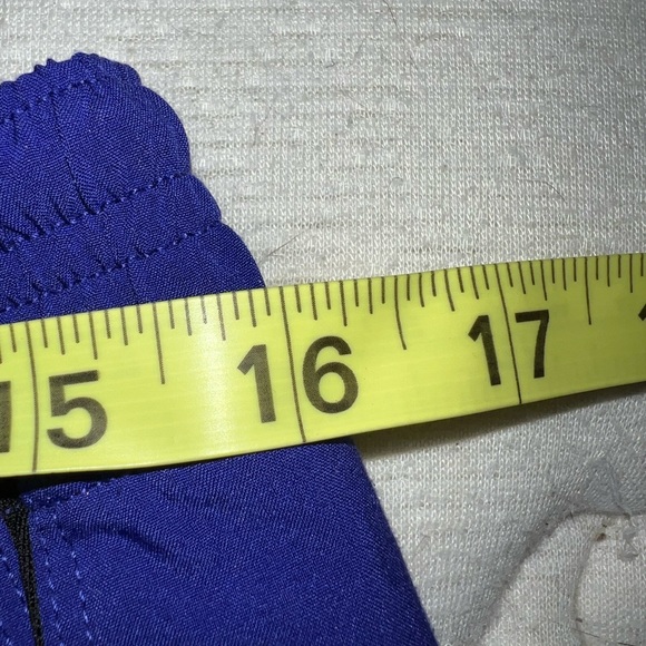 Lululemon Pace Breaker Short - Picture 12 of 13